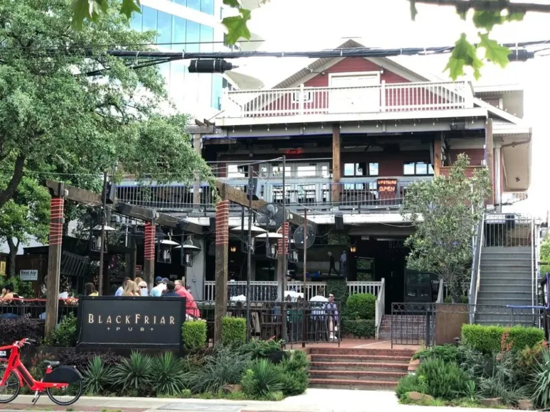 St. Patrick’s Day In DFW: Our Guide To Irish Pubs And Fare