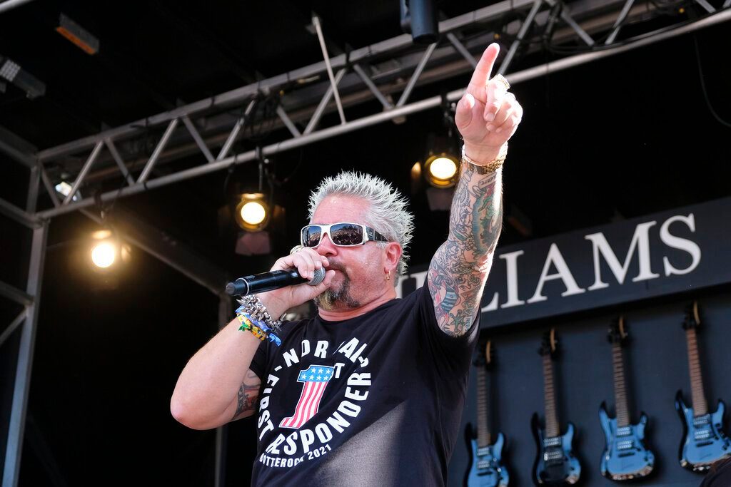 All 13 Dallas restaurants featured on ‘Diners, Drive-Ins and Dives’