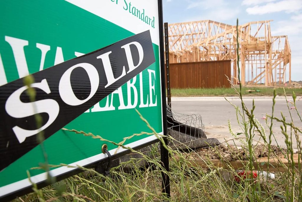 As more Texans struggle with housing costs, homeownership becoming less attainable