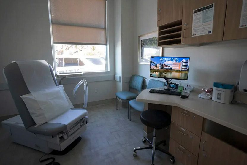 Texas’ abortion laws are straining the OB/GYN workforce, new study shows