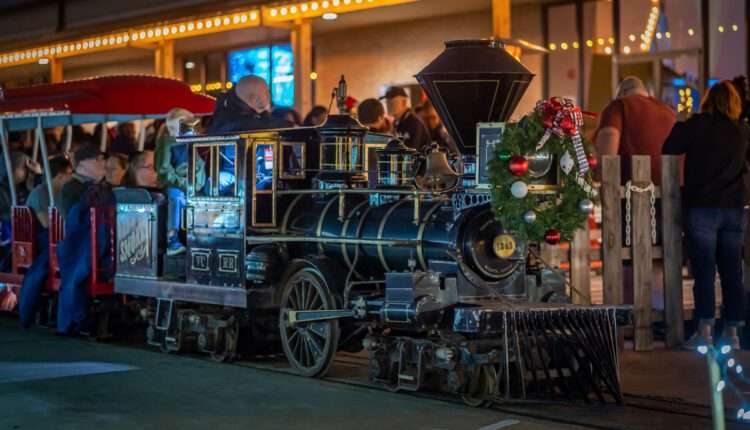 9 holiday train rides in Texas