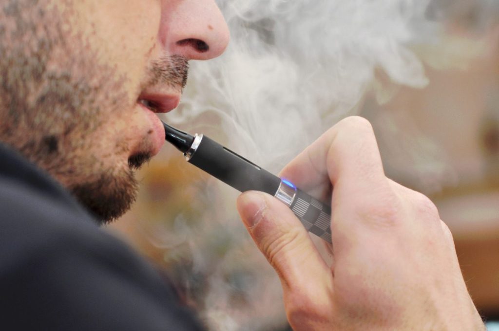 VIDEO: Vapes get snuffed: Dallas adds vaping to city’s smoking bans