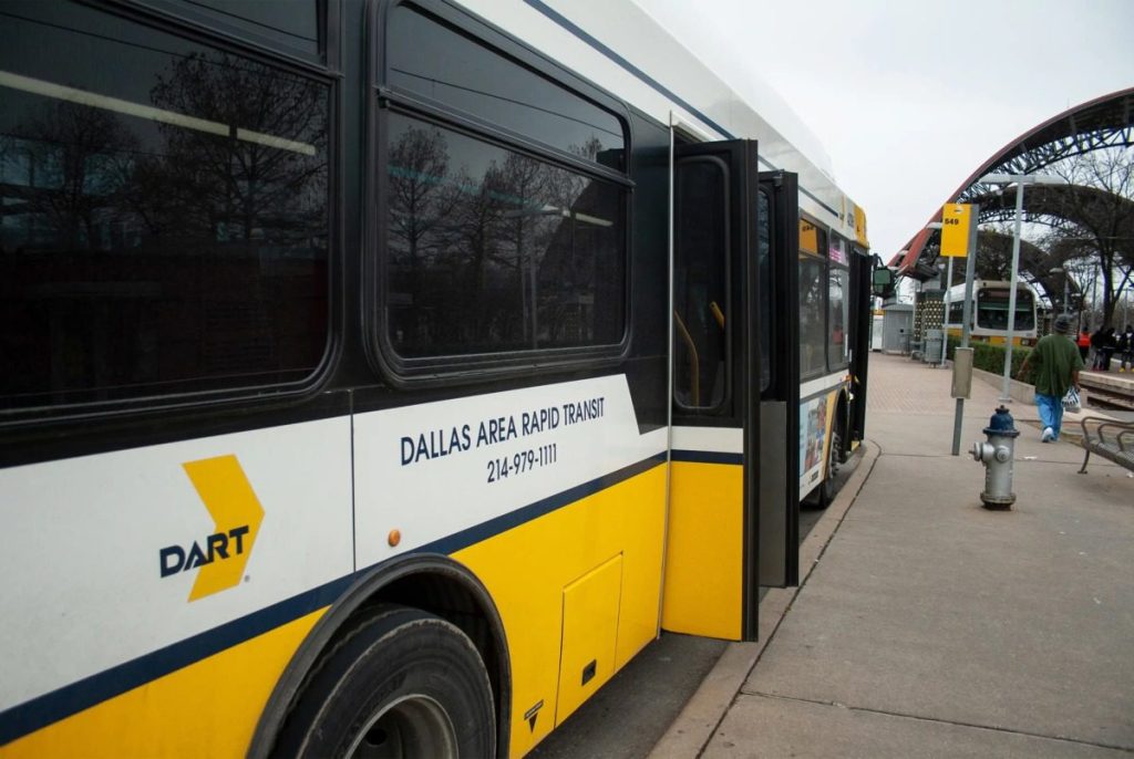 Texas Republicans take aim at public transit in two major cities