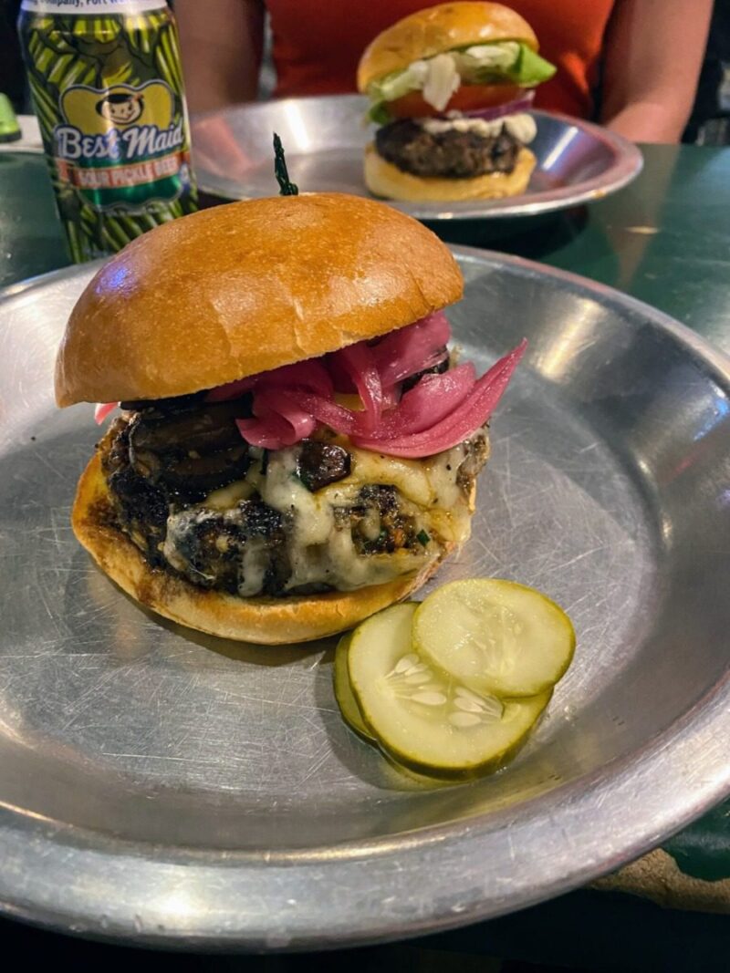 The 10 best spots for burgers in Houston (according to Yelp)