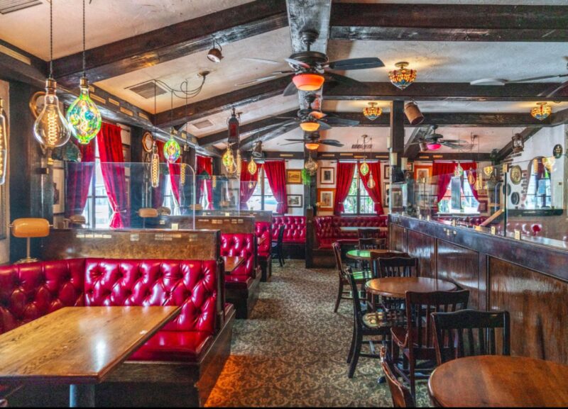 16 Houston restaurants featured on ‘Diners, Drive-Ins and Dives’