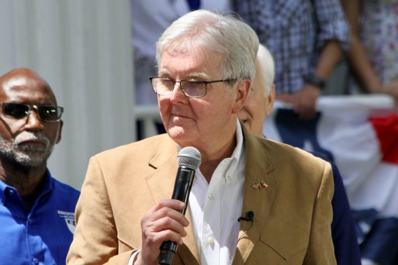 Dan Patrick wants to see Texas ban THC