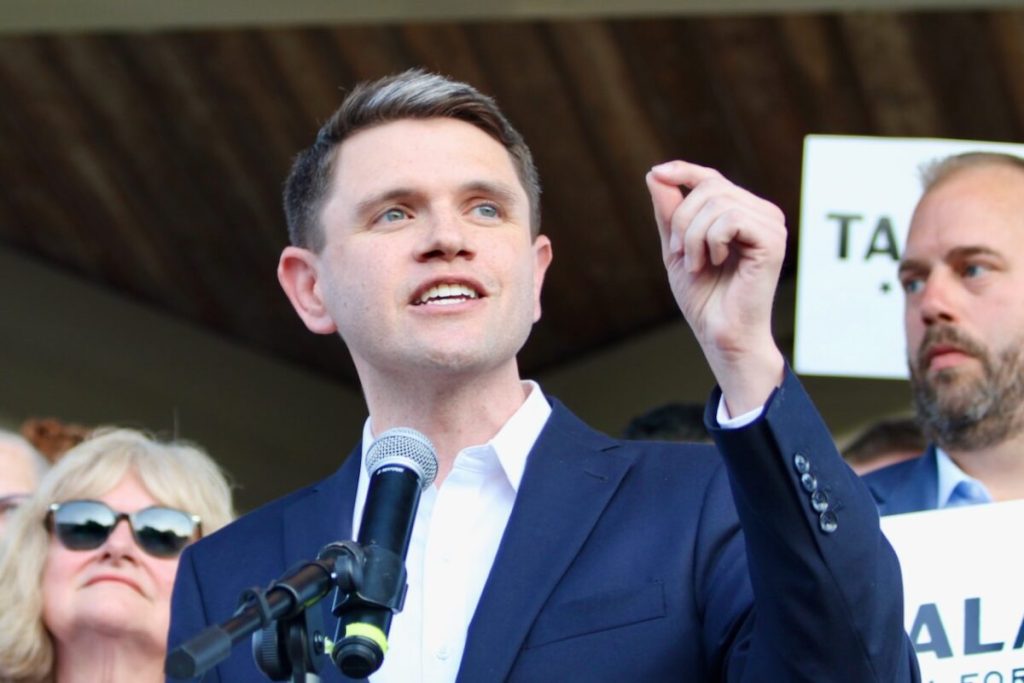 Educators rally behind James Talarico at Dallas campaign event