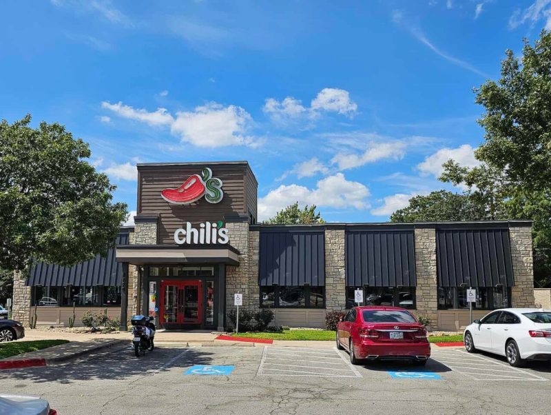 Chili’s has announced that it’s doing away with its White Queso and Beef Skillet Queso options.