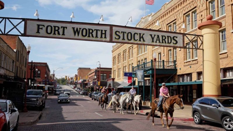 From musicians to ghost tours, dance lessons to award shows, there are many events happening at the Fort Worth Stockyards through the end of 2025.