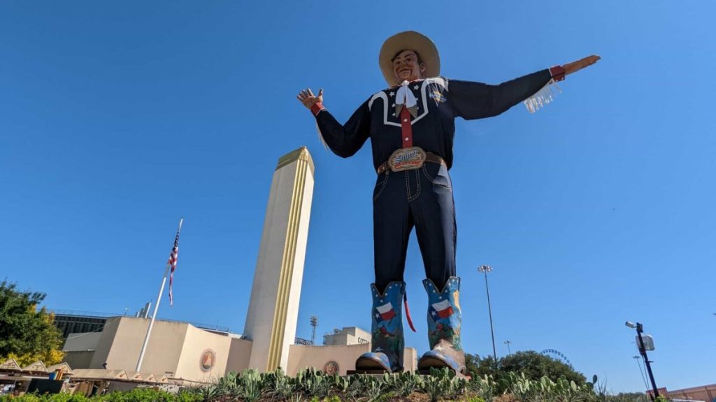These boots were made for winning: Dallas native takes top prize from State Fair