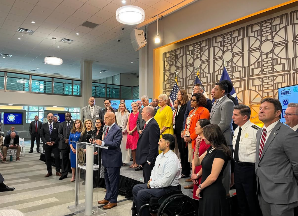 Houston Mayor John Whitmire proposes FY 2027 Budget amid $174M shortfall, adds new garbage fee