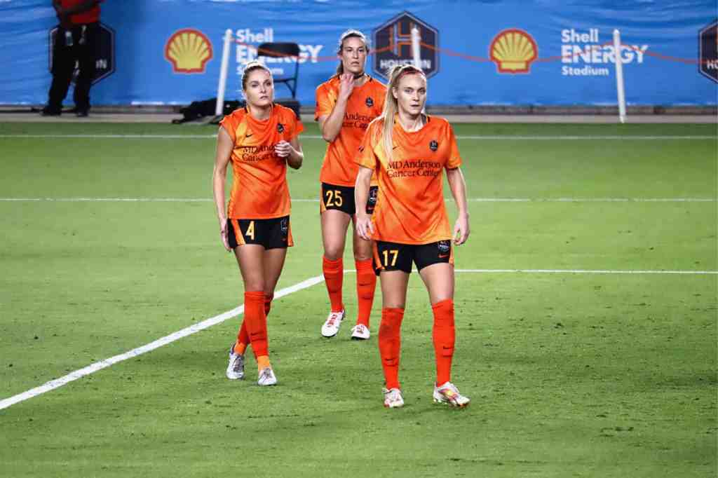 How to support women’s sports in Texas
