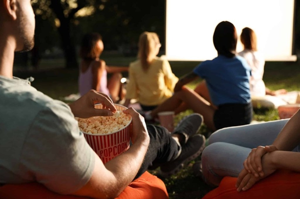 12 free & affordable summer movie nights for DFW families