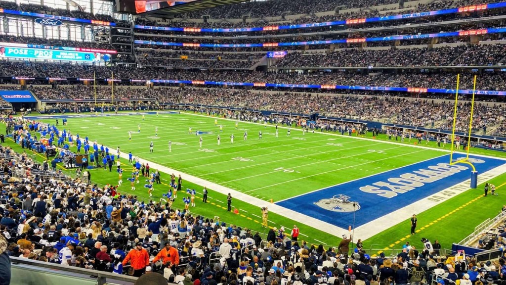 Your complete Dallas Cowboys 2026 guide: team preview, stadium tips, & where to watch