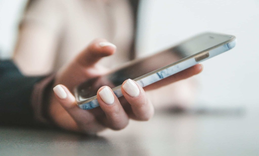 You’re not alone: This North Texas hotline is available 24/7