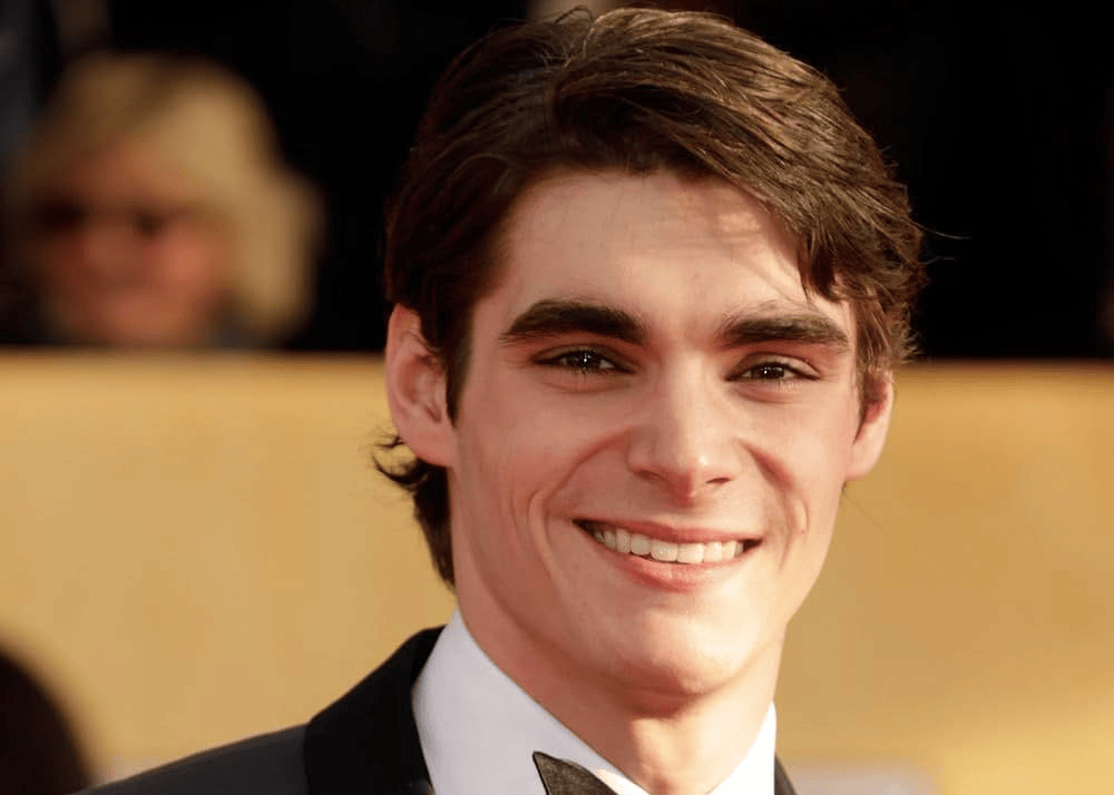 Beyond ‘Breaking Bad,’ RJ Mitte leaves a legacy in Brownsville