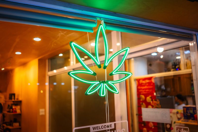 ‘The uncertainty has been debilitating’: DFW business owners react to THC ban - Courier Texas