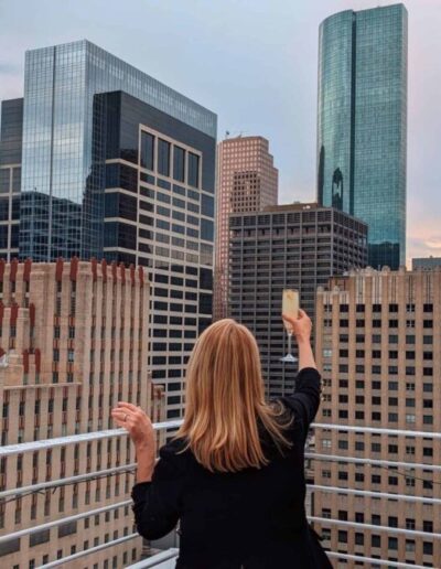 In a city known for its sprawling highways and high rises, there is still beauty to be found in Houston. It’s in the art, architecture, gardens, cityscapes, and the bayou that runs through the city, all of which make for great photos.