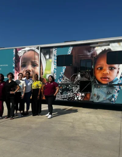 Expecting parents in Tarrant County can now receive low-cost or free care out of a clinic on wheels in south Fort Worth.