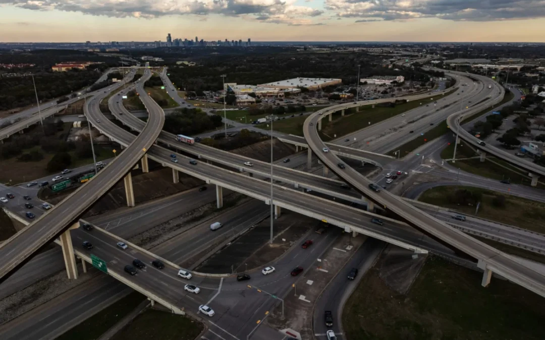 Car-dominant Texas needs more public transit to meet mobility demands, TxDOT report says