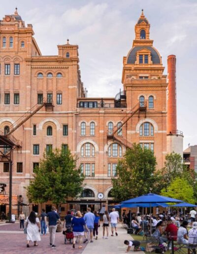 The first-ever San Antonio Marathon takes place this weekend, with exciting events being held December 5-7.