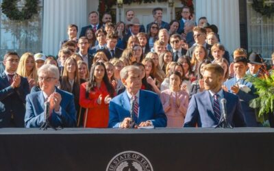 Greg Abbott vows to put Turning Point USA chapters in all Texas schools