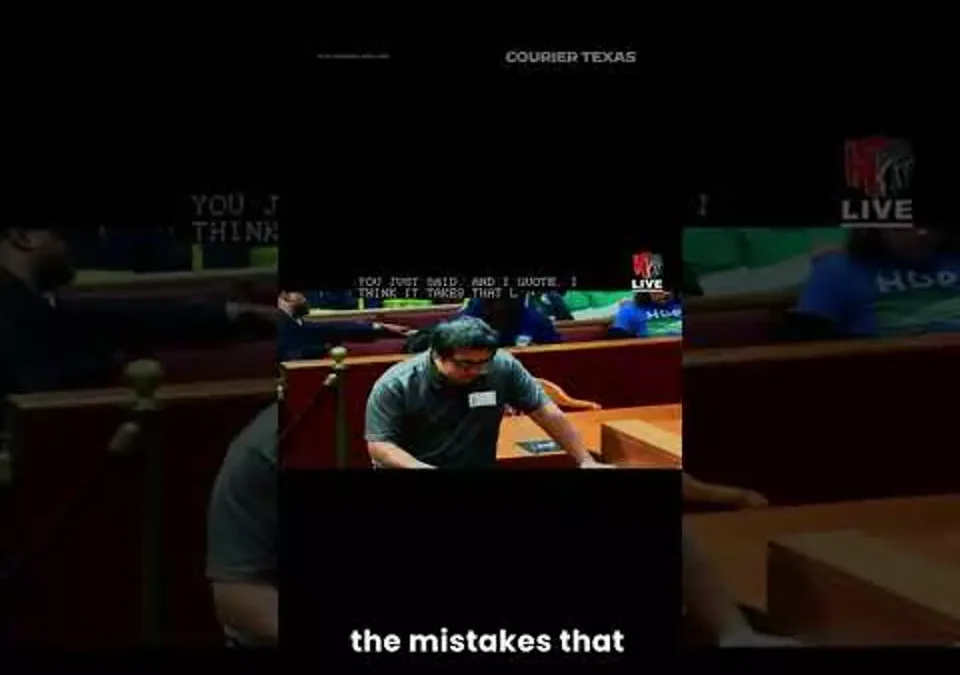 Houstonians pack City Hall, demanding accountability for ICE violence