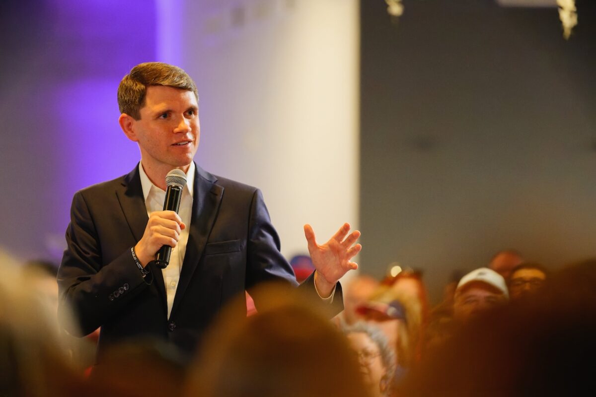 James Talarico defeats Jasmine Crockett in US Senate primary